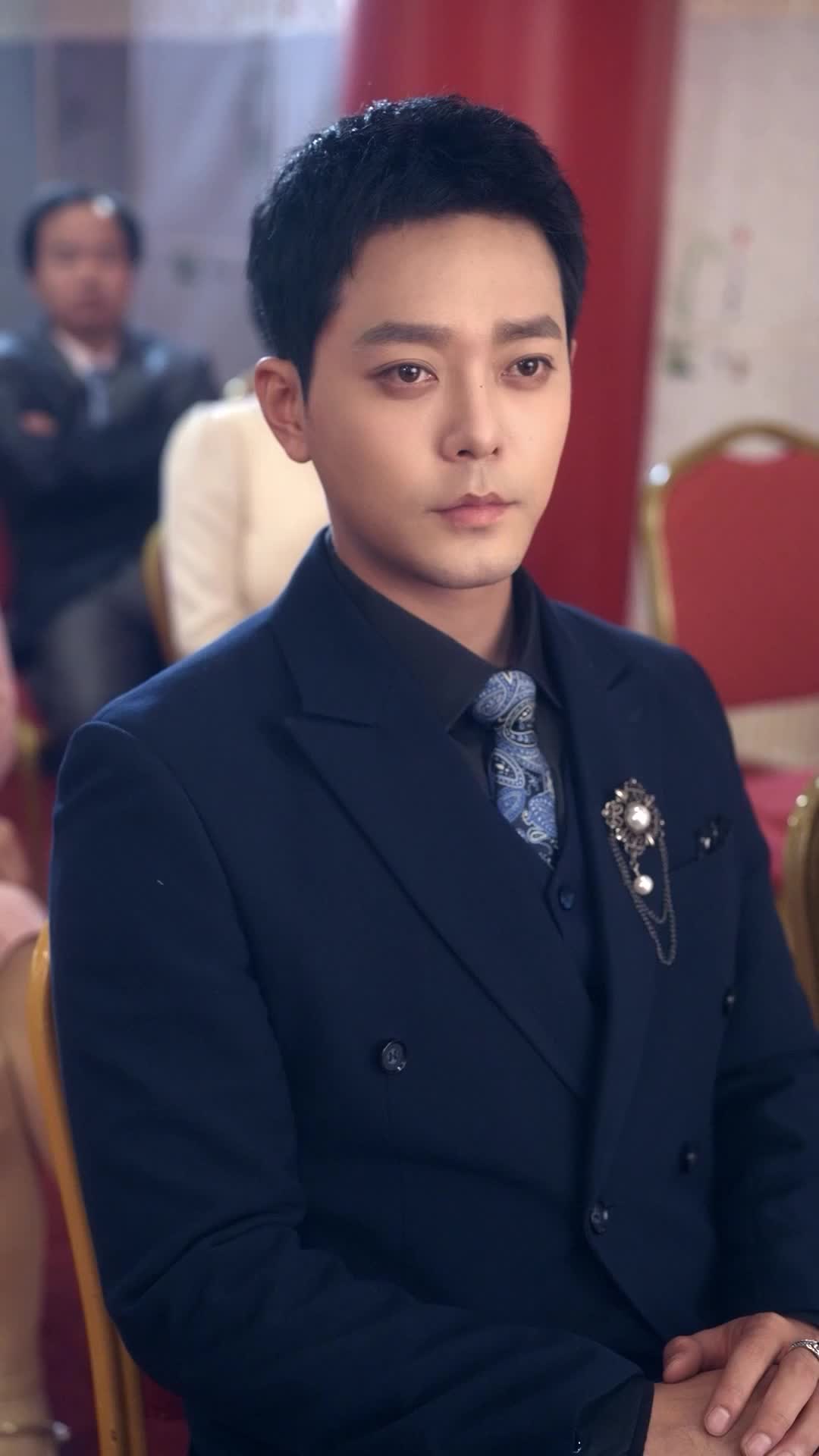 Episode 11 - The Ultimate Throne